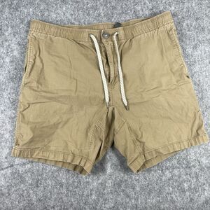 Vuori Men's Cargo Drawstring Shorts in Tan